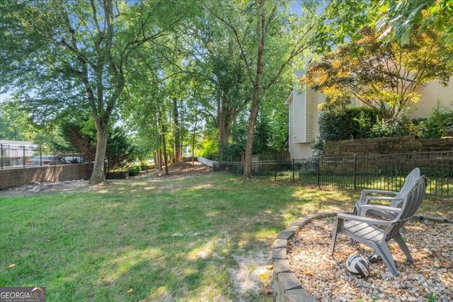 2360 Logan Circle NE 102, Atlanta, GA 30319