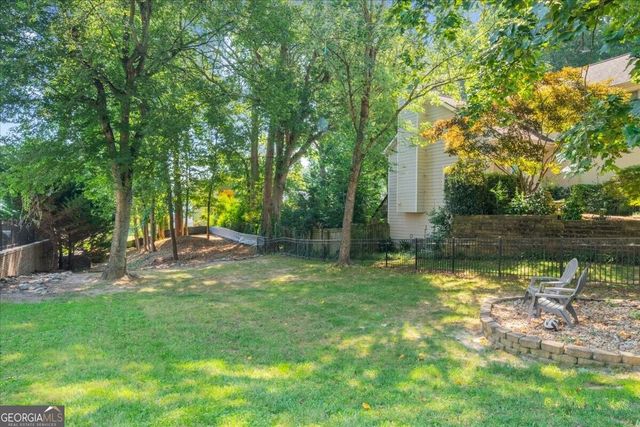 2360 Logan Circle NE 102, Atlanta, GA 30319