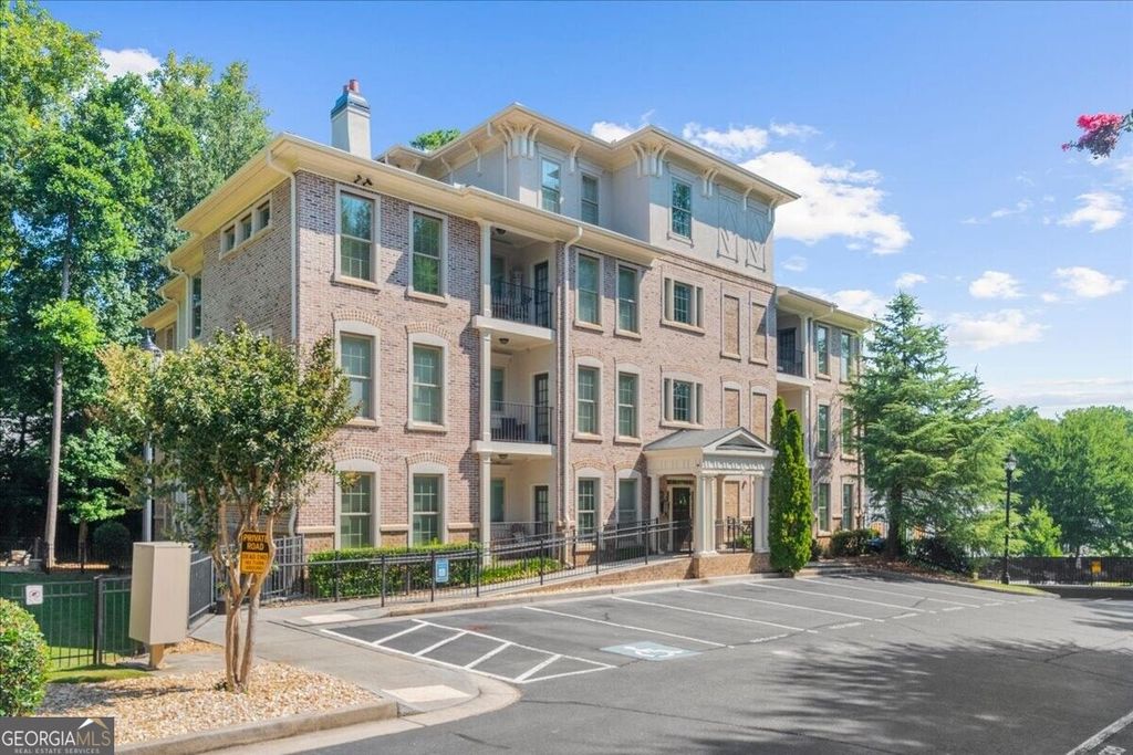2360 Logan Circle NE 102, Atlanta, GA 30319