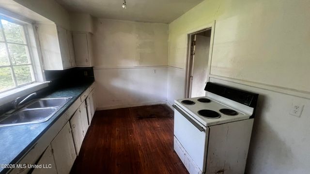 4644 Normandy Drive, Jackson, MS 39206