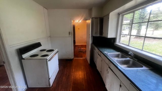 4644 Normandy Drive, Jackson, MS 39206
