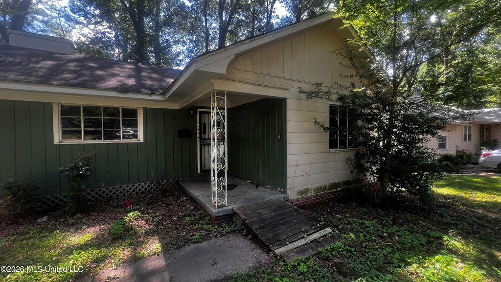 4644 Normandy Drive, Jackson, MS 39206