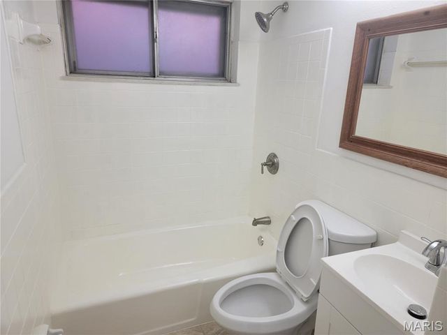 2342 Virginia Avenue, St Louis, MO 63104