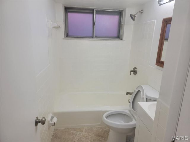 2342 Virginia Avenue, St Louis, MO 63104