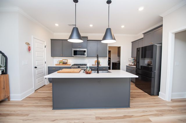 775 Peachtree Road, Chesnee, SC 29323