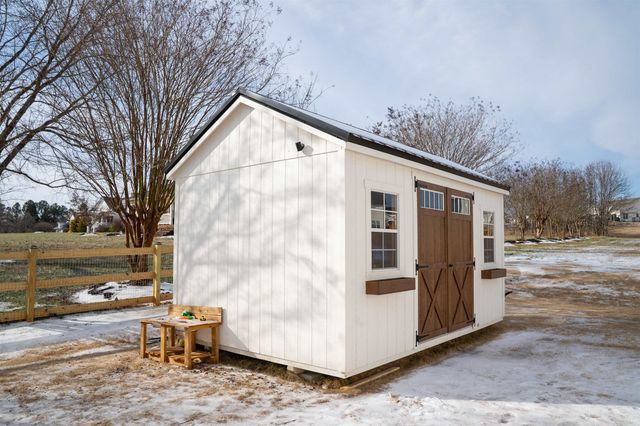 775 Peachtree Road, Chesnee, SC 29323