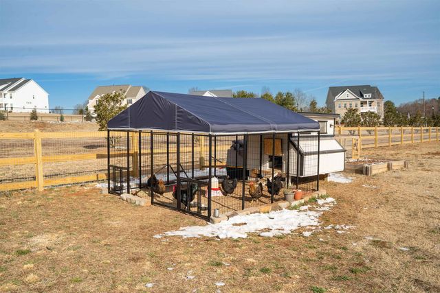 775 Peachtree Road, Chesnee, SC 29323