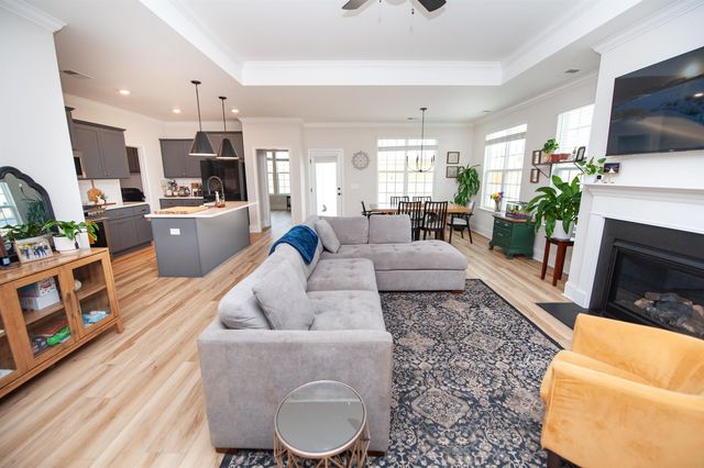 775 Peachtree Road, Chesnee, SC 29323