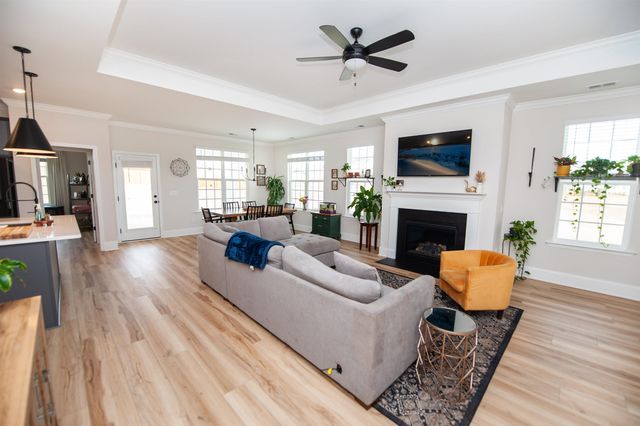 775 Peachtree Road, Chesnee, SC 29323