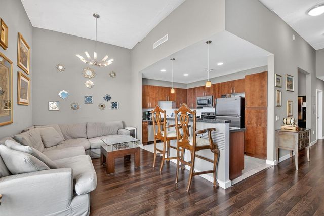 300 S Australian Avenue 1601, West Palm Beach, FL 33401