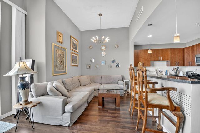 300 S Australian Avenue 1601, West Palm Beach, FL 33401