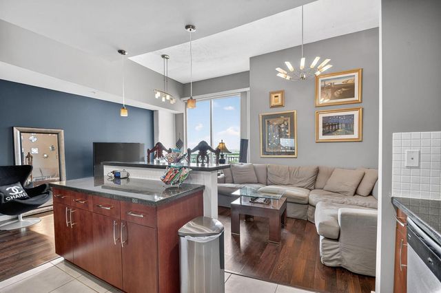 300 S Australian Avenue 1601, West Palm Beach, FL 33401