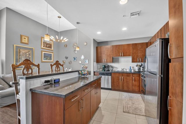 300 S Australian Avenue 1601, West Palm Beach, FL 33401