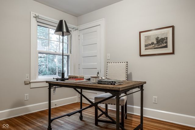 140 E 44th Street, Indianapolis, IN 46205