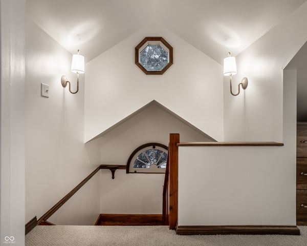 140 E 44th Street, Indianapolis, IN 46205