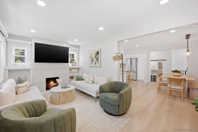 474 H ave, Coronado, CA 92118