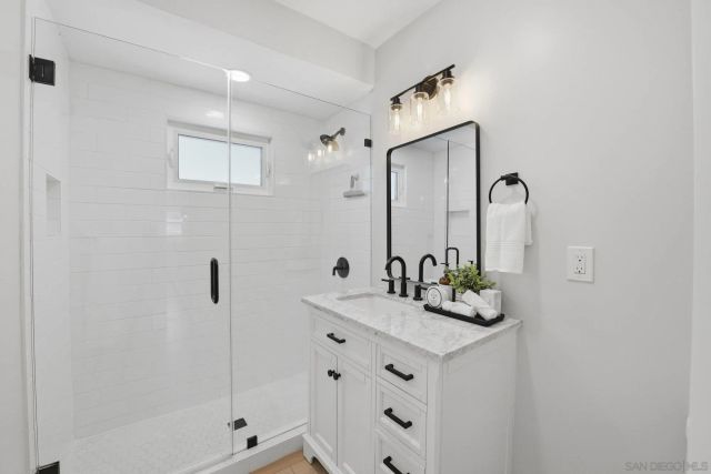 474 H ave, Coronado, CA 92118