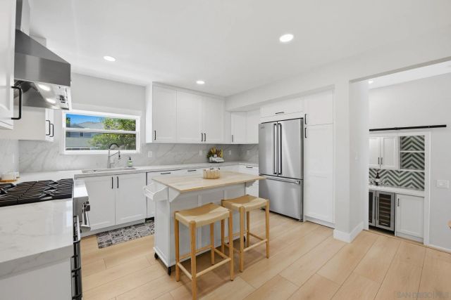 474 H ave, Coronado, CA 92118