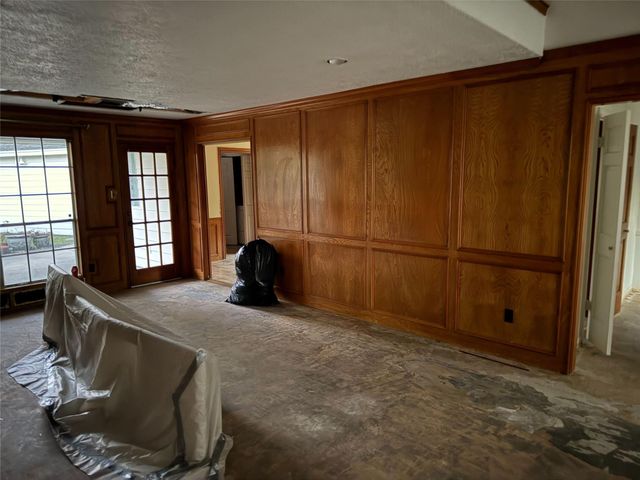 11410 Galbreath Drive, Houston, TX 77066