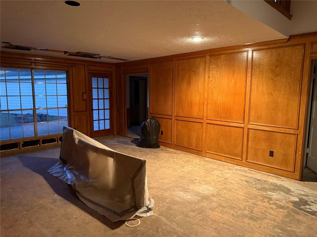 11410 Galbreath Drive, Houston, TX 77066