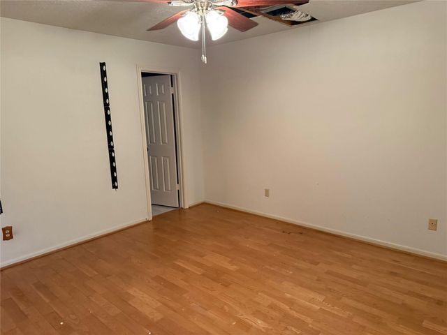 11410 Galbreath Drive, Houston, TX 77066