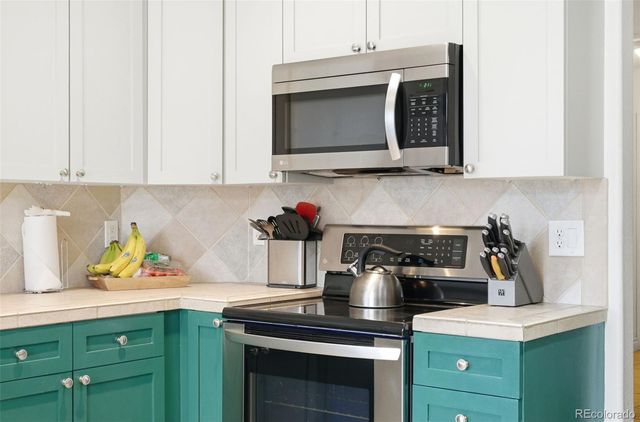 8370 S Garland Way, Littleton, CO 80128