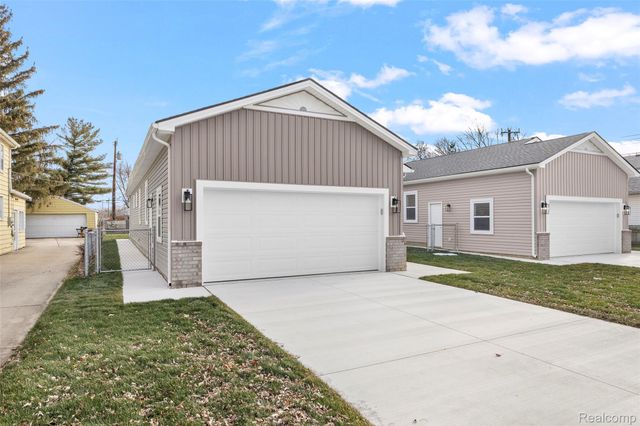 4833 Harding St Harding St, Dearborn Heights, MI 48125