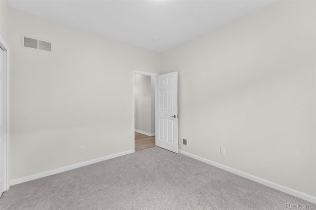 4833 Harding St Harding St, Dearborn Heights, MI 48125