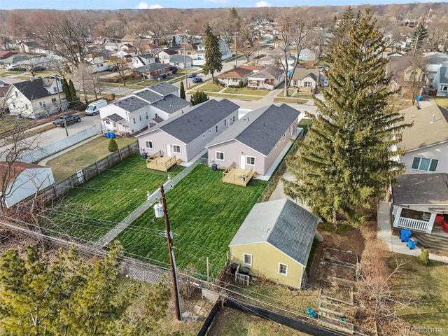 4833 Harding St Harding St, Dearborn Heights, MI 48125