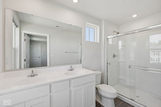 1375 Cascades Drive, Greenfield, IN 46140