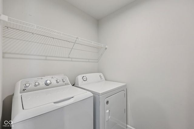 1375 Cascades Drive, Greenfield, IN 46140