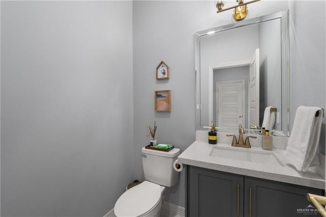 6105 Pipers Walk, Brownsville, TX 78526