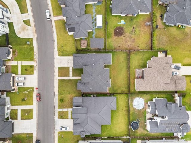 6105 Pipers Walk, Brownsville, TX 78526