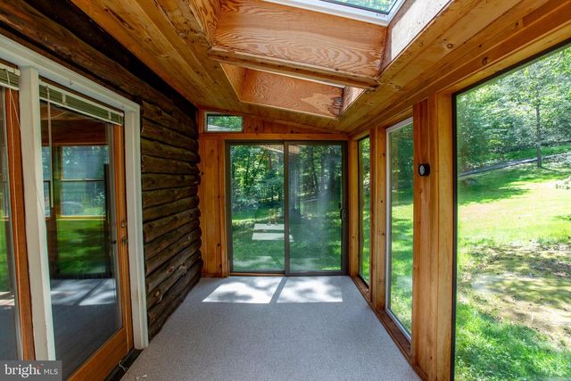 3591 DOGWOOD LN, Riegelsville, PA 18077