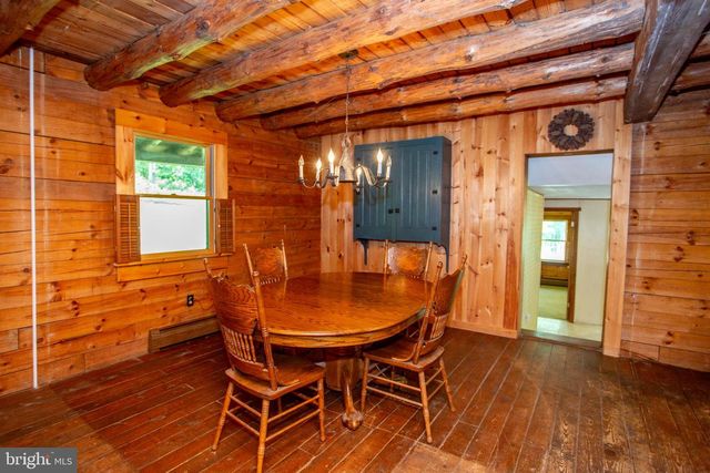 3591 DOGWOOD LN, Riegelsville, PA 18077
