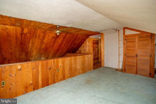 3591 DOGWOOD LN, Riegelsville, PA 18077