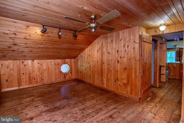 3591 DOGWOOD LN, Riegelsville, PA 18077
