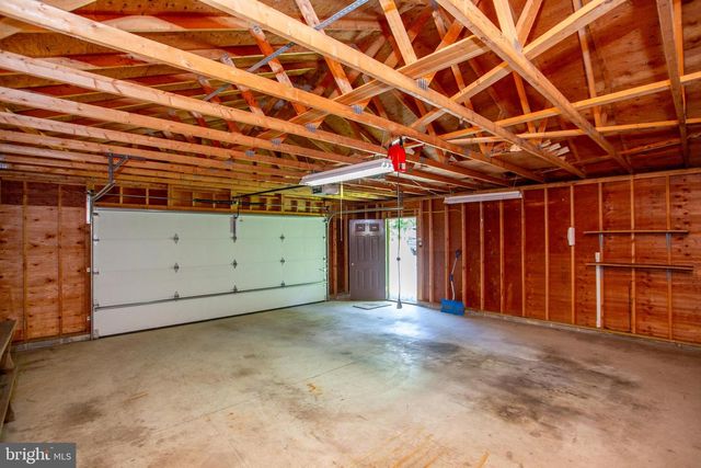 3591 DOGWOOD LN, Riegelsville, PA 18077