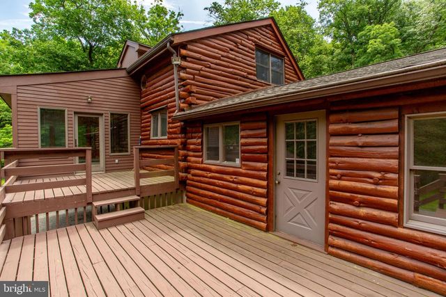 3591 DOGWOOD LN, Riegelsville, PA 18077