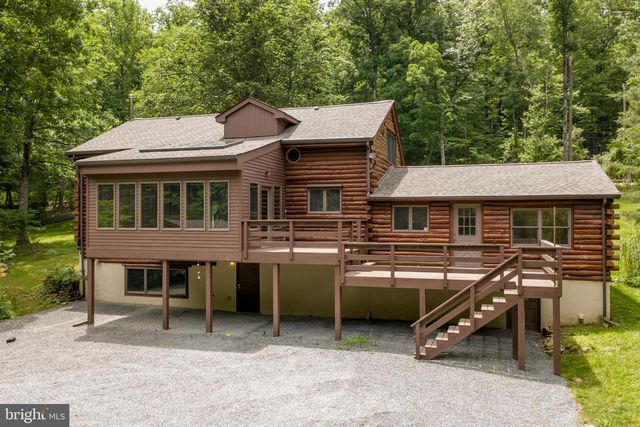3591 DOGWOOD LN, Riegelsville, PA 18077