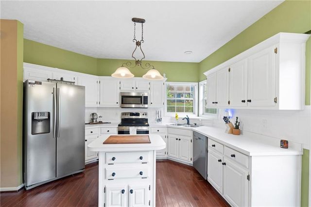 5660 Bridle Glen Drive, Buford, GA 30518