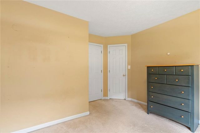 5660 Bridle Glen Drive, Buford, GA 30518
