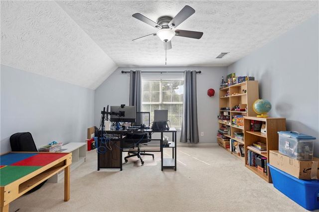 5660 Bridle Glen Drive, Buford, GA 30518