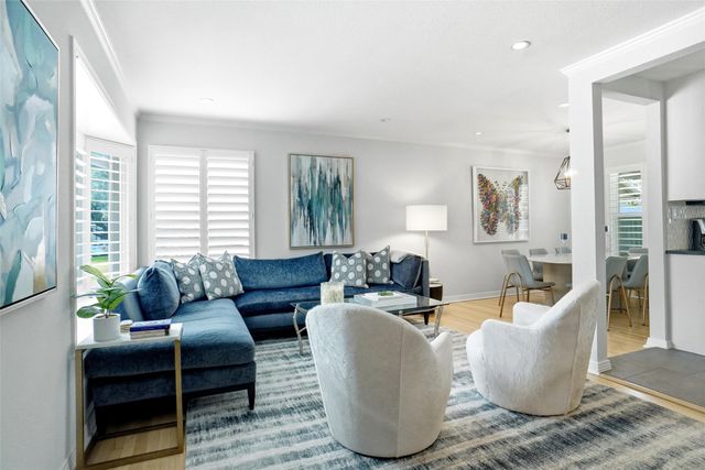 3975 Clover Lane, Dallas, TX 75220