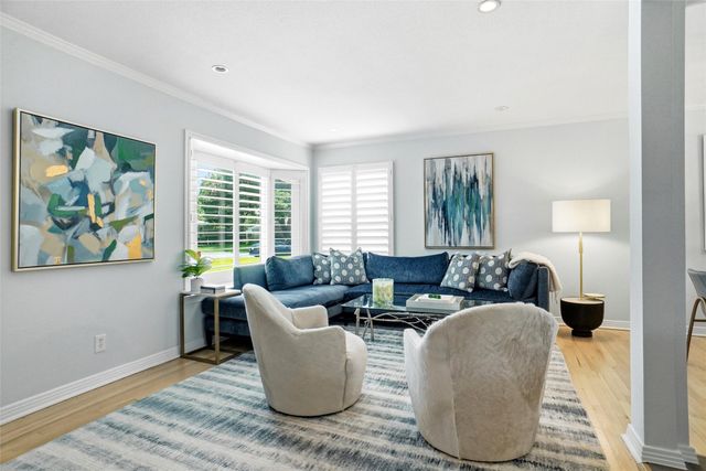 3975 Clover Lane, Dallas, TX 75220