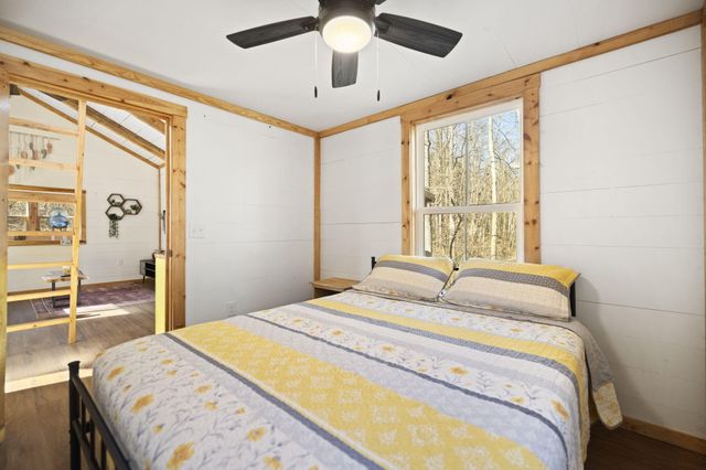 22 Still Hand, Beattyville, KY 41311