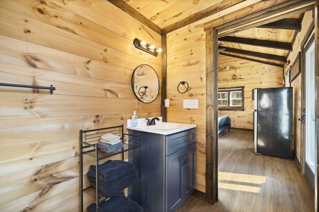 22 Still Hand, Beattyville, KY 41311