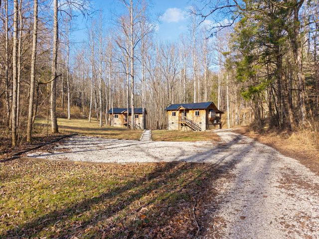 22 Still Hand, Beattyville, KY 41311