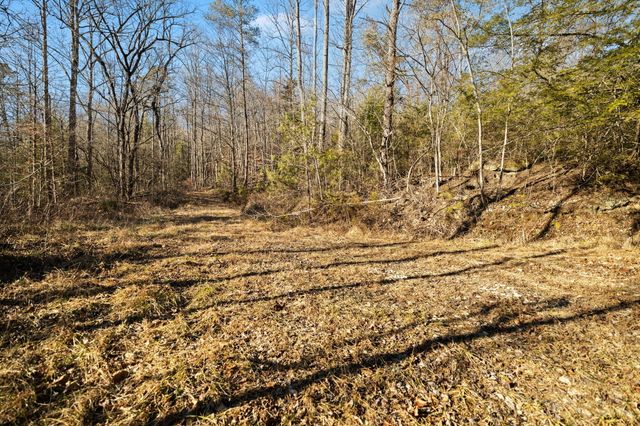 22 Still Hand, Beattyville, KY 41311