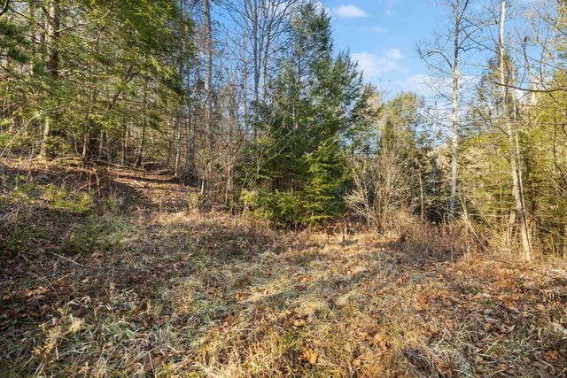 22 Still Hand, Beattyville, KY 41311